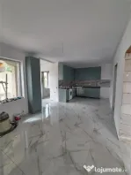 CASA 3 CAMERE - 70 mp utili 350 mp teren 10 mp terasa 6