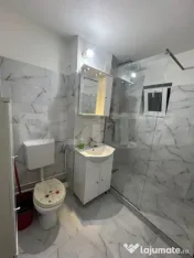 Apartament 2 camere decomandat,centrala proprie, zona Rovine 