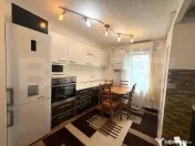 Apartament de inchiriat - 3 camere - Zona Unirii 