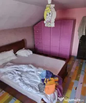 Casă cu 665 mp teren, garaj și terasă, zona Damila 