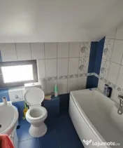 Casă cu 665 mp teren, garaj și terasă, zona Damila 