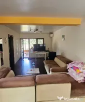 Casă cu 665 mp teren, garaj și terasă, zona Damila 