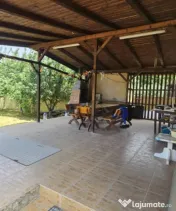 Casă cu 665 mp teren, garaj și terasă, zona Damila 
