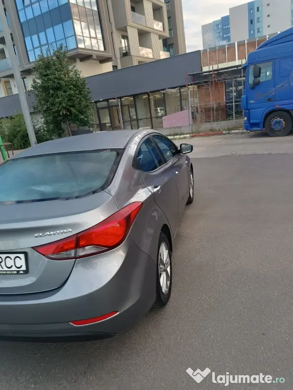 Hyundai Elantra 1.6 MPI