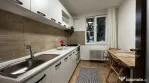 Prima inchiriere, renovat si utilat nou, 10 min Metrou Jiulu