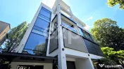 Apartament 4 camere- parter + gradina + 3 locuri de parcare- 