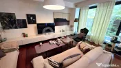 Apartament 4 camere- parter + gradina + 3 locuri de parcare- 