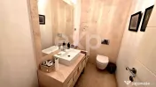 Apartament 4 camere- parter + gradina + 3 locuri de parcare- 