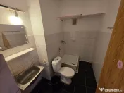 Apartament 4 camere zona Poarta 6