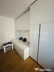 Apartament semidecomandat cu 3 camere,2 bai, parcare inclusa 