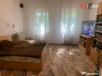 Casa individuala cu 3 imobile separate de vanzare in zona Io