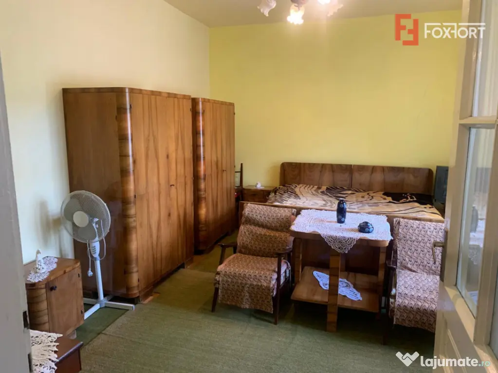 Casa individuala cu 3 imobile separate de vanzare in zona Io - Timisoara (Timis)