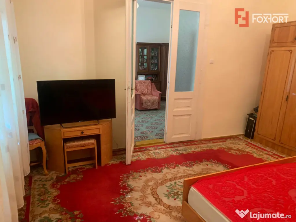 Casa individuala cu 3 imobile separate de vanzare in zona Io - Timisoara (Timis)