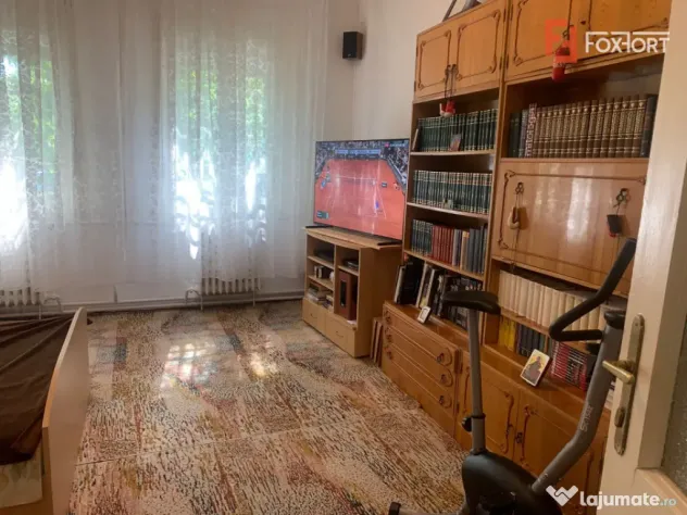 Casa individuala cu 3 imobile separate de vanzare in zona Io - Timisoara (Timis)