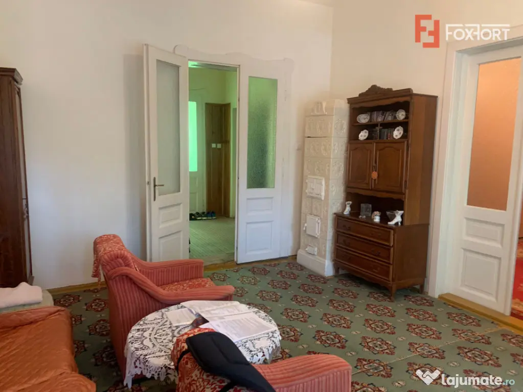 Casa individuala cu 3 imobile separate de vanzare in zona Io - Timisoara (Timis)