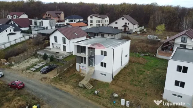 Vilă moderna cu vedere la Muntii Fagaras - Selimbar (Sibiu)