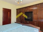Casa cu etaj la cheie de in Chisineu Cris