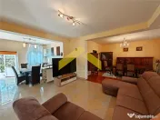 Casa cu etaj la cheie de in Chisineu Cris
