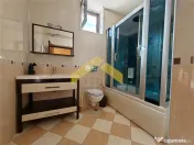 Casa cu etaj la cheie de in Chisineu Cris