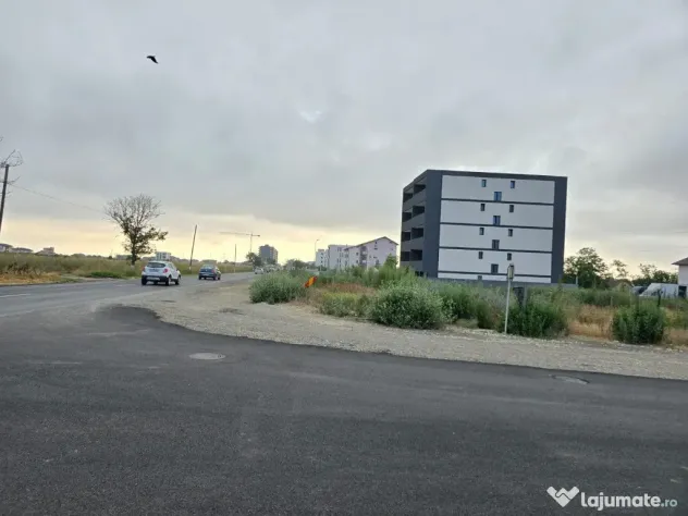 Teren de vanzare in Lazu la sos Cumpenei - Lazu (Constanta)