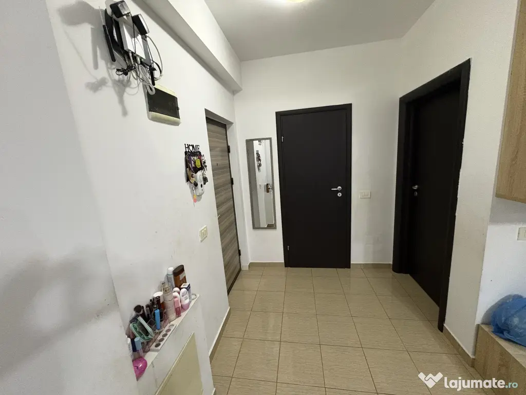 Vând apartament 2 camere Militari Rezidence