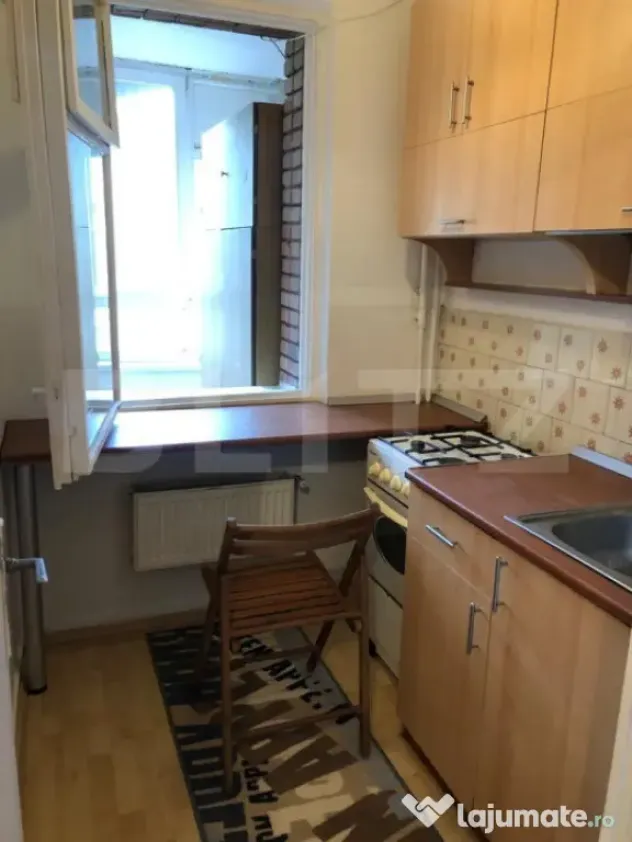 Garsoniera, 30 mp, zona Tudor - Targu Mures (Mures)