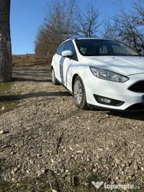 Ford Focus_2016_diesel