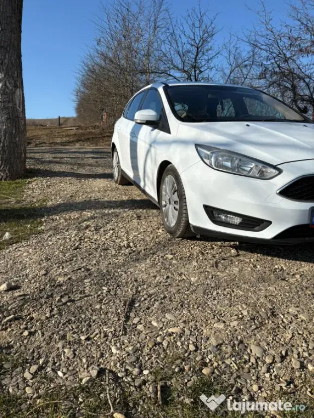 Ford Focus_2016_diesel