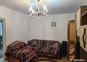 Ap 2 cam SD, zona Cantemir(la bulevard) 