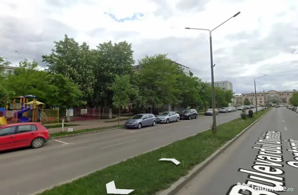 Ap 2 cam SD, zona Cantemir(la bulevard) - Iasi (Iasi)
