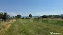 Teren intravilan, 3000 mp, zona Livezile