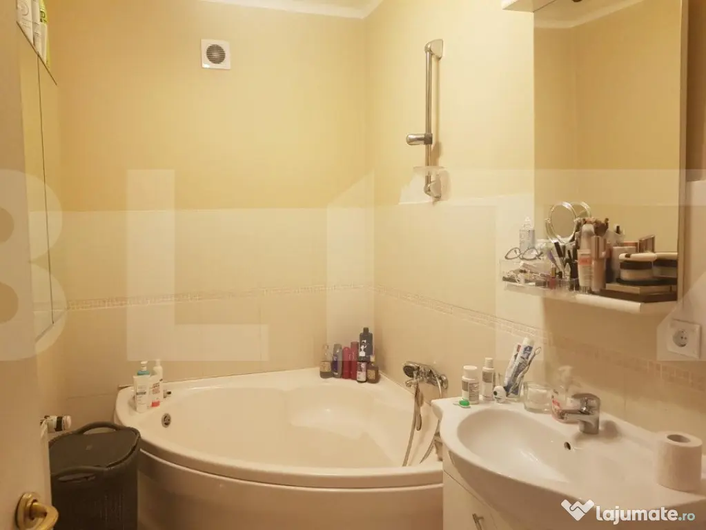 Casa 378 mp 1256 mp teren Pretabil Booking, inchiriere, Airb - Cluj-Napoca (Cluj)