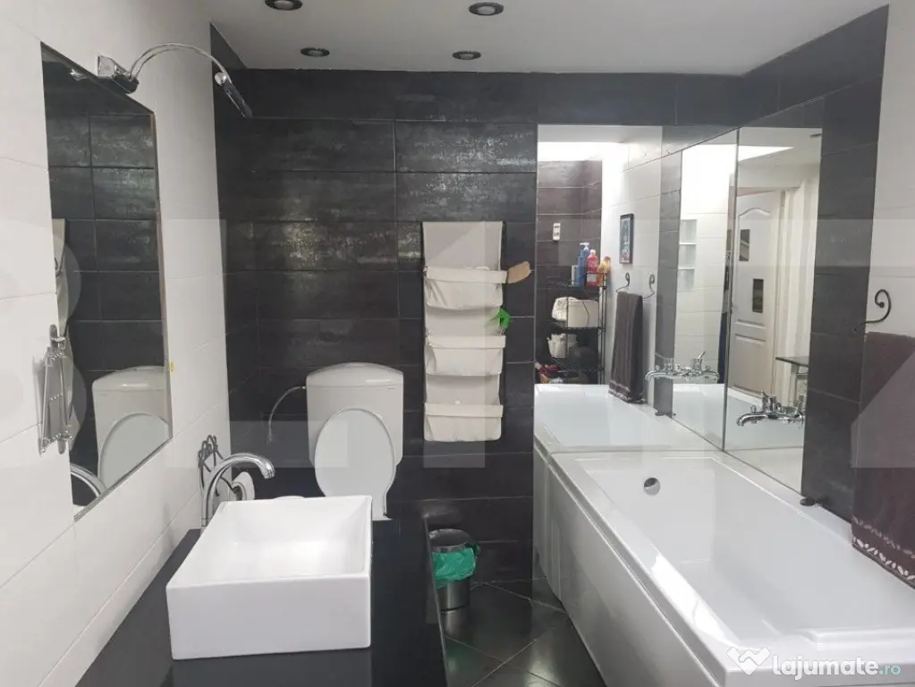 Casa 378 mp 1256 mp teren Pretabil Booking, inchiriere, Airb - Cluj-Napoca (Cluj)