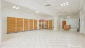 Închiriez spaţiu comercial, 80 mp, Str Prunului, Noua 