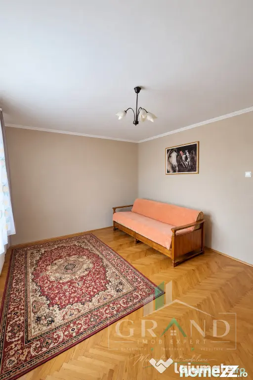 Casă individuală| 200 mp utili | 5 camere | Curte | 2 parc - Cluj-Napoca (Cluj)