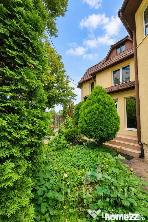 Casă individuală| 200 mp utili | 5 camere | Curte | 2 parc - Cluj-Napoca (Cluj)