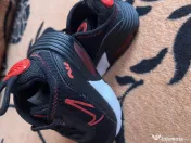 Adidasi air Max Nike 