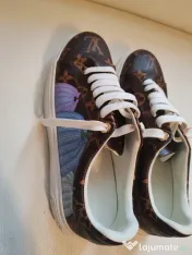 LOUIS VUITTON LV x YK Timeout Line Monogram Pumpkin sneakers