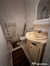 Garsoniera de vânzare, zona Micro II, parter 