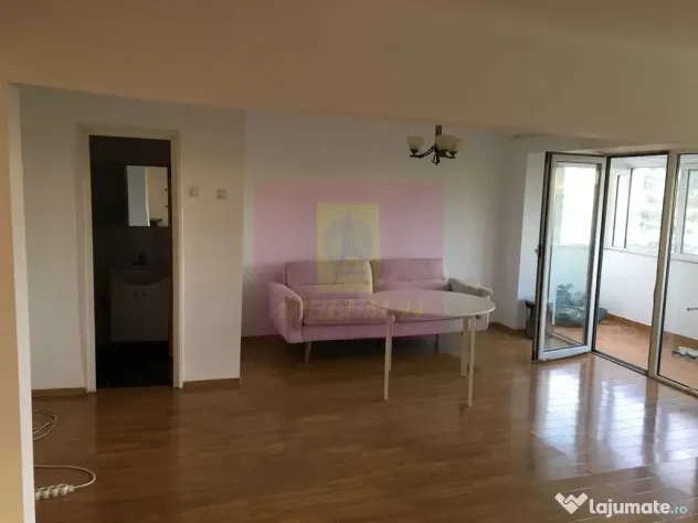 Apartament 3 camere, spațios, luminos și liniștit, cu vedere spre parc și lac - Bucuresti (Bucuresti-Ilfov)