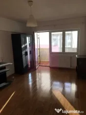 Apartament 3 camere, spațios, luminos și liniștit, cu vedere spre parc și lac 