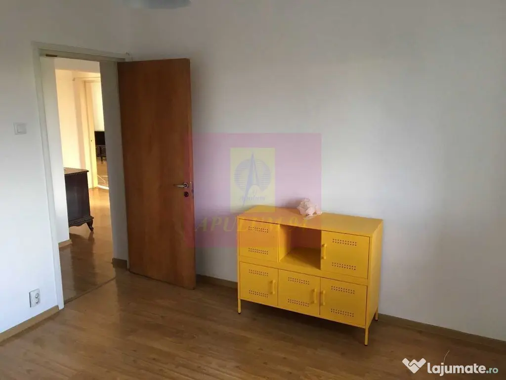 Apartament 3 camere, spațios, luminos și liniștit, cu vedere spre parc și lac - Bucuresti (Bucuresti-Ilfov)
