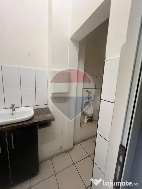 Spațiu comercial 120mp Panduri 7 - Focsani (Vrancea)