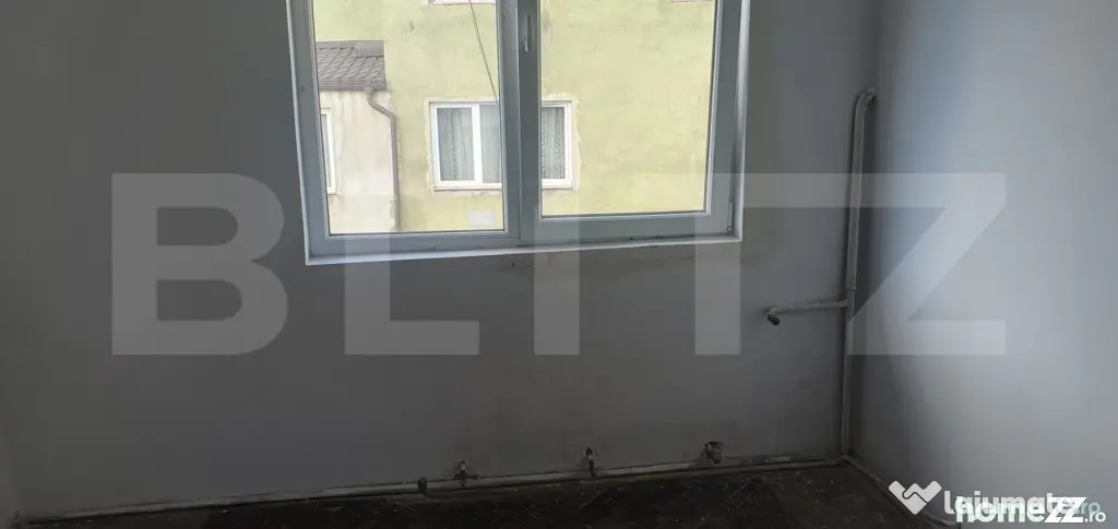Apartament cu 2 camere, semidecomandat, nemobilat in Vatra D - Vatra Dornei (Suceava)