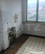 Apartament cu 2 camere, semidecomandat, nemobilat in Vatra D 