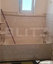 Apartament cu 2 camere, semidecomandat, nemobilat in Vatra D 