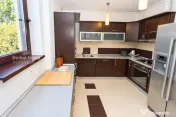 DUPLEX ÎN HERĂSTRĂU | 5 CAMERE | OFFICE | 3 BĂI | 4 BALC 