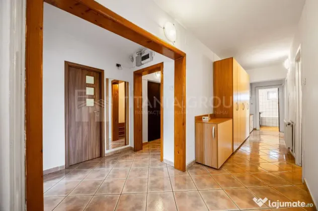 Apartament 4 camere, 109mp, mobilat, bloc 1992, stare impecabila, comision 0 - Brasov (Brasov)
