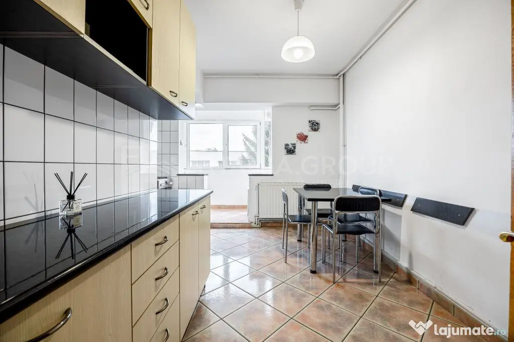 Apartament 4 camere, 109mp, mobilat, bloc 1992, stare impecabila, comision 0 - Brasov (Brasov)