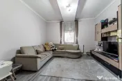 Casa renovata 4 camere - Sanicolau Mic - COMISION 0 